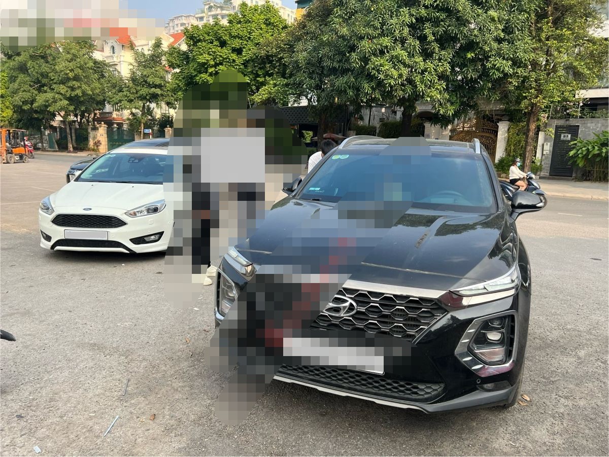 Ảnh thực tế chiếc xe được rao bán.