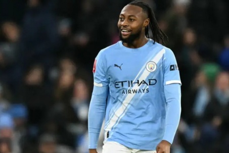 Tin mới nhất bóng đá trưa 11/1: Man City thắng 10-1, tân binh Semenyo được khen