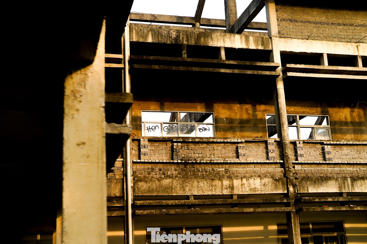 Ông Nguyễn Tư Hùng, Trưởng Phòng Xây dựng 3, Ban Quản lý đầu tư xây dựng công trình TP Thủ Đức cũ cho hay, từ năm 2018 đến nay, dự án trải qua 3 lần điều chỉnh quy hoạch.