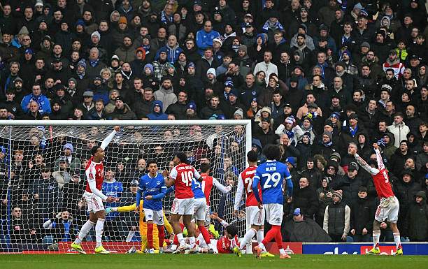 Trực tiếp bóng đá Portsmouth - Arsenal: Eze suýt lập công (FA Cup) (Hết giờ) - 2