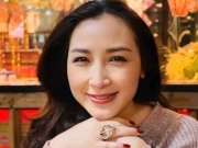 Nhan sắc bất biến của 'hoa hậu màn ảnh Việt' Khánh Huyền ở tuổi 55