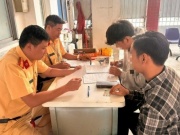 Thông tin mới vụ 2 người giằng co với CSGT TPHCM