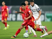 HLV Kim Sang Sik nói gì để "cậu út" U23 Việt Nam "lớn" nhanh không tưởng?