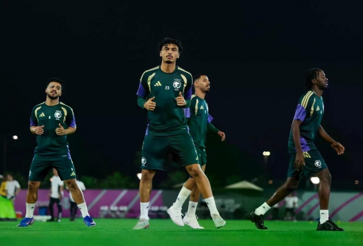 Các cầu thủ U23 Saudi Arabia tập luyện trước trận gặp U23 Việt Nam.