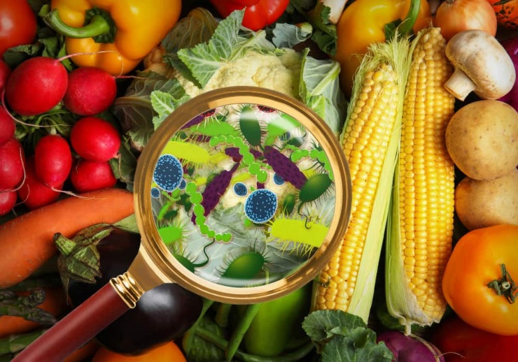 Thường xuyên sử dụng thực phẩm không bảo đảm an toàn trong thời gian dài sẽ làm tăng nguy cơ mắc ung thư.