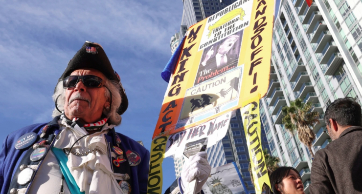 Các đơn vị tổ chức cho biết hơn 1.000 cuộc biểu tình đã được lên kế hoạch trên khắp nước Mỹ để phản đối hoạt động truy quét nhập cư của ICE.