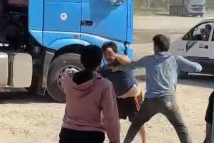 Làm rõ vụ việc hai tài xế xe ben đánh nhau chảy máu trong mỏ đá ở Lâm Đồng