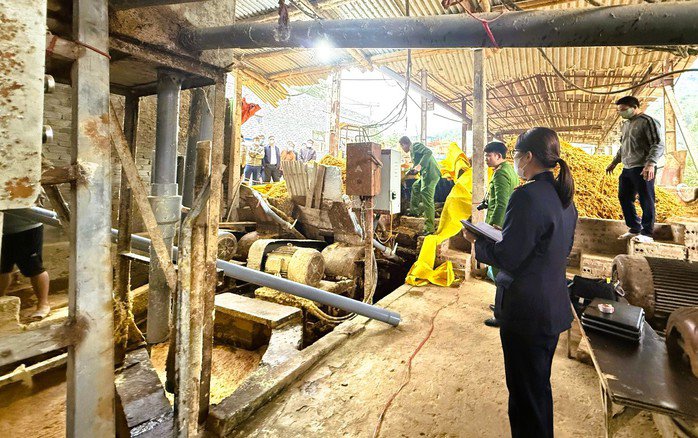 Hiện trường nơi nữ c&ocirc;ng nh&acirc;n gặp nạn tử vong. Ảnh: VKSND tỉnh Thanh H&oacute;a