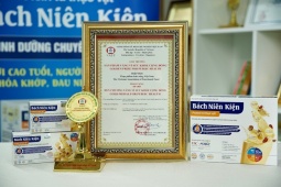 Tin tức sức khỏe - Vì sao Protein Bách Niên Kiện - Giải pháp dinh dưỡng cho người đau nhức xương khớp được đánh giá cao