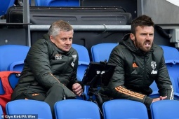 MU bổ nhiệm HLV mới trong hôm nay: Carrick chiếm ưu thế hơn Solskjaer