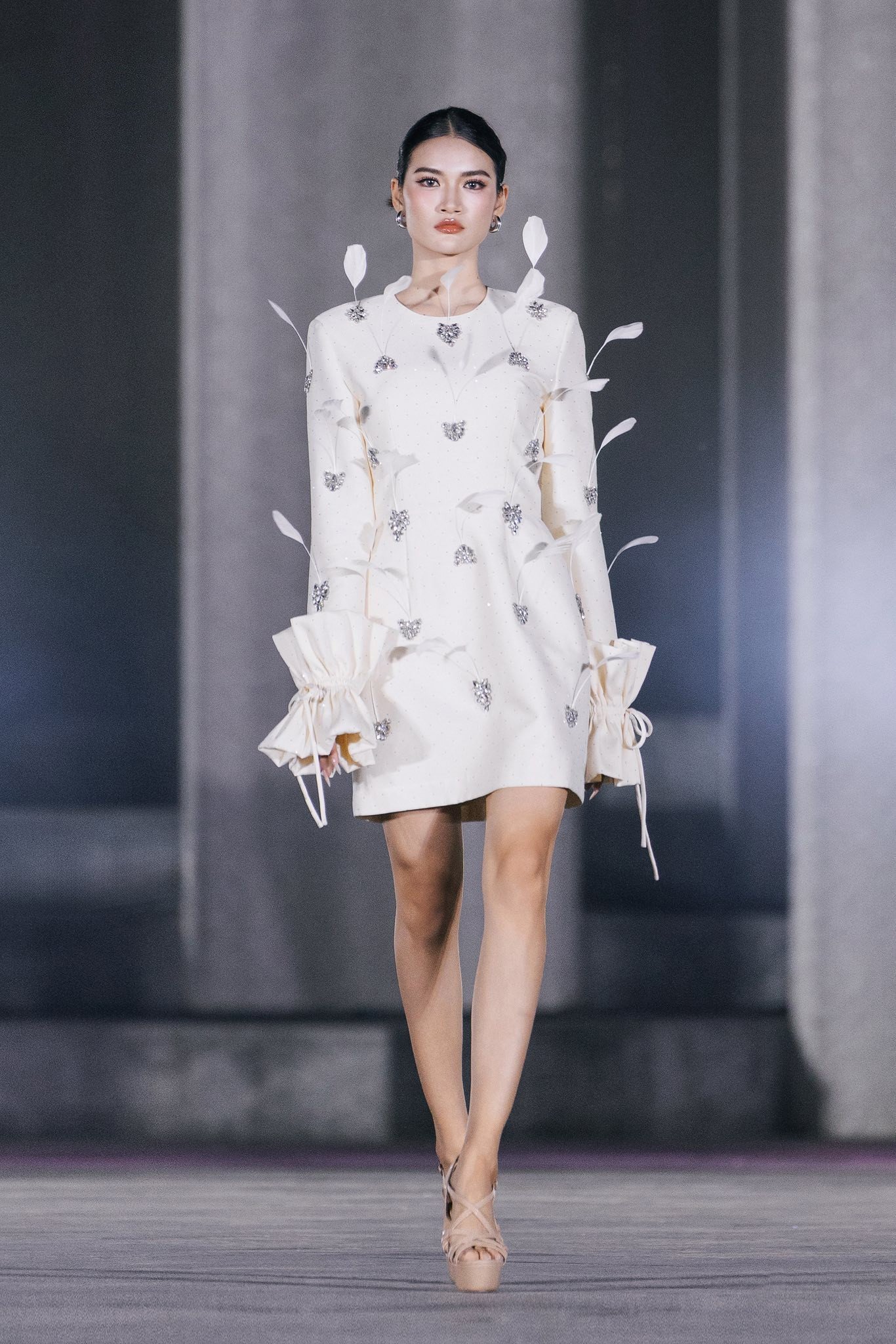 Anh Thư chia sẻ đến với cuộc thi cô mang theo hình ảnh về một người trẻ sống có mục đích, góp phần gieo niềm tin và sự tử tế.