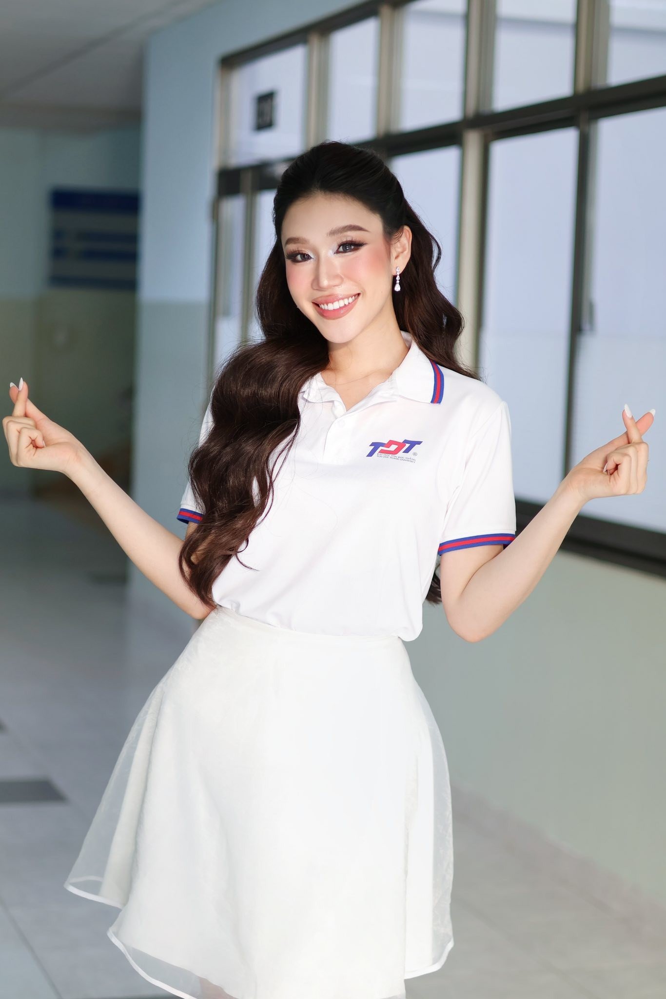 Trần Thị Kiều Anh (SBD 055) là Hoa khôi trường Đại học Tôn Đức Thắng 2023. Cô sinh năm 2002, cao 1,72 m, đến từ Hà Tĩnh, đã tốt nghiệp Đại học Tôn Đức Thắng năm 2024, khoa Quản trị Kinh doanh.