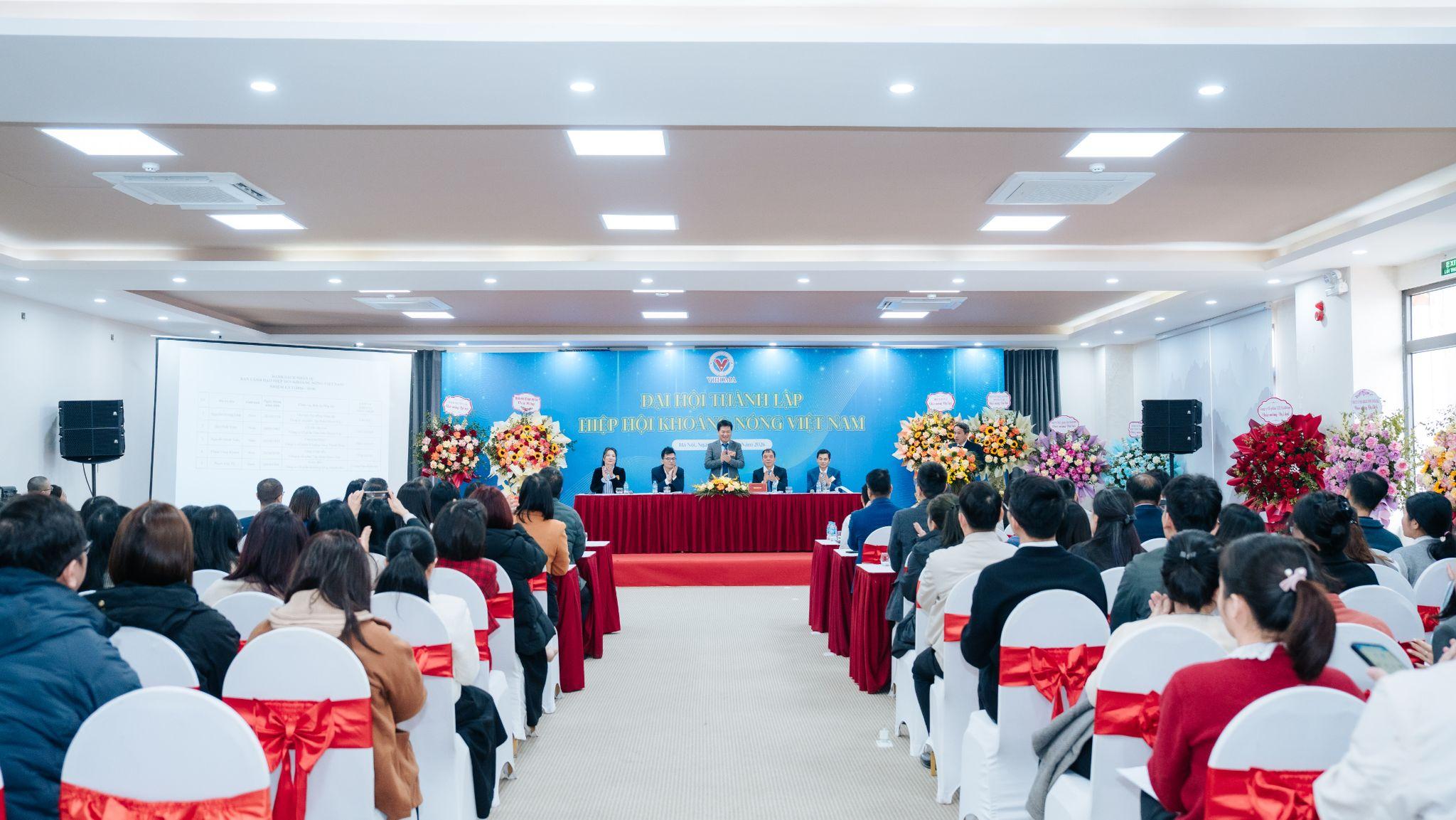 Toàn cảnh Đại hội thành lập Hiệp hội Khoáng nóng Việt Nam