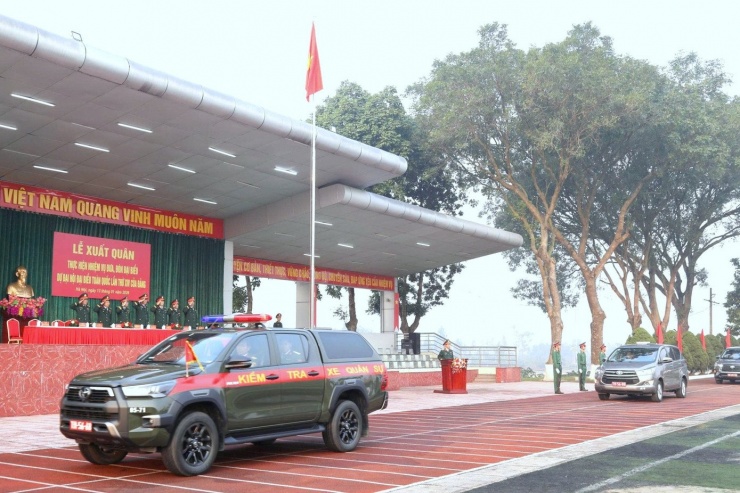 Dàn xe của Quân đội xuất quân phục vụ Đại hội Đảng toàn quốc - 5