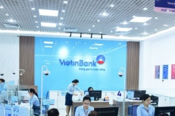 Loạt ngân hàng báo lãi lớn, Sacombank hụt hơi