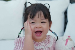 Đỗ Mỹ Linh ưu tiên chọn đồ bình dân cho con gái