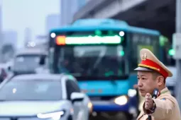 Chi tiết lịch cấm và hạn chế phương tiện đi lại tại Hà Nội trong dịp Đại hội XIV của Đảng