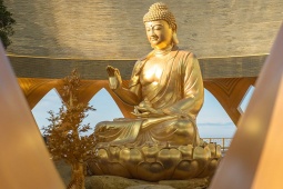 Nơi hiếm hoi tại Việt Nam hiện diện vị “Phật đến từ vàng”