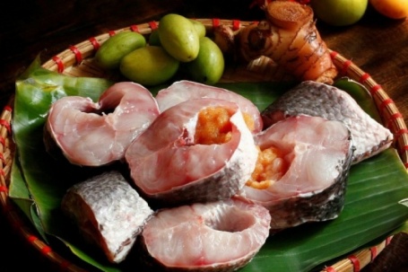 4 sai lầm khiến cá càng rửa càng tanh