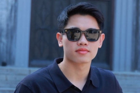 Phong cách đời thường của tiền đạo Đình Bắc