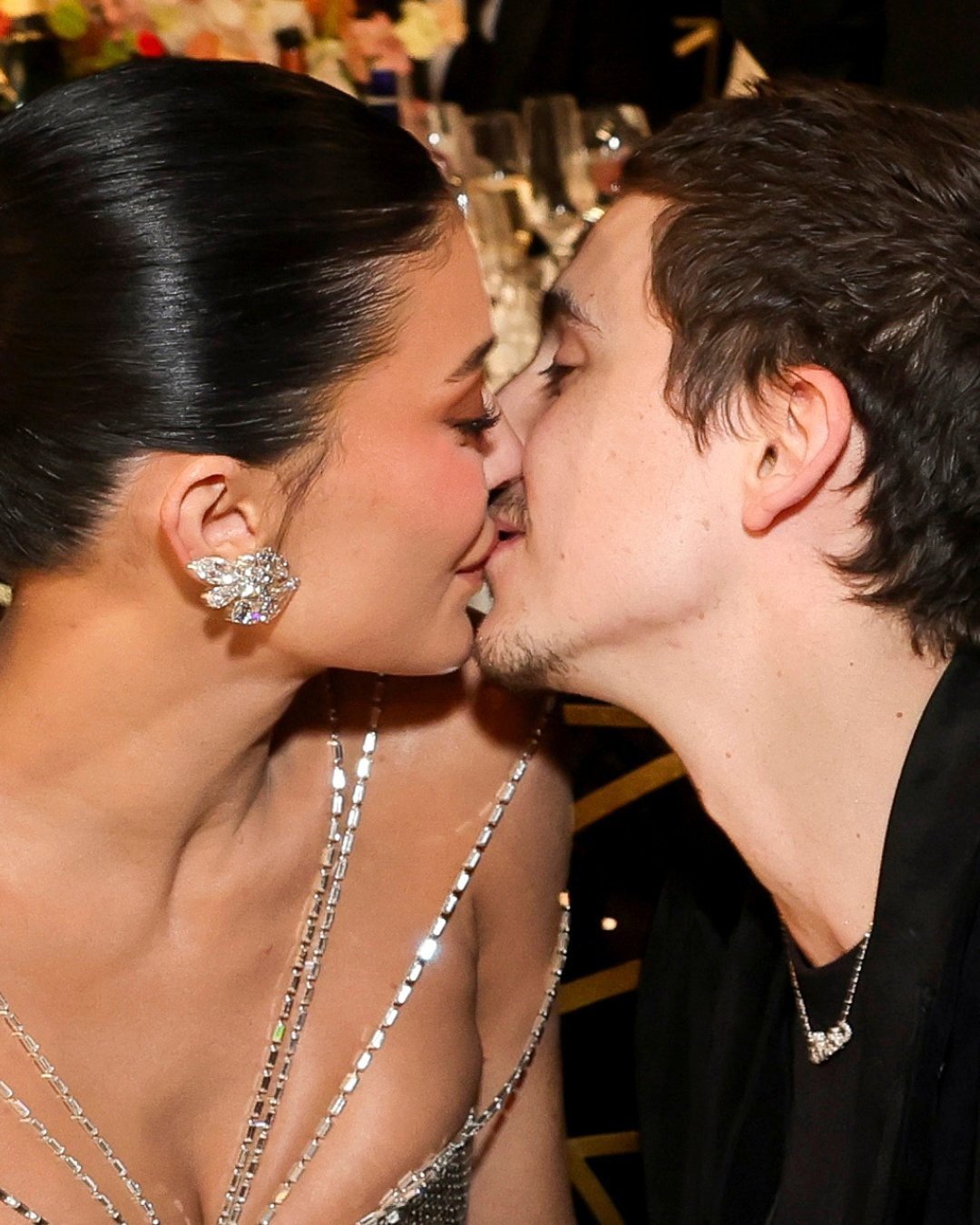 Sức hút của người đàn ông đẹp nhất thế giới vừa thắng Leonardo DiCaprio - 13