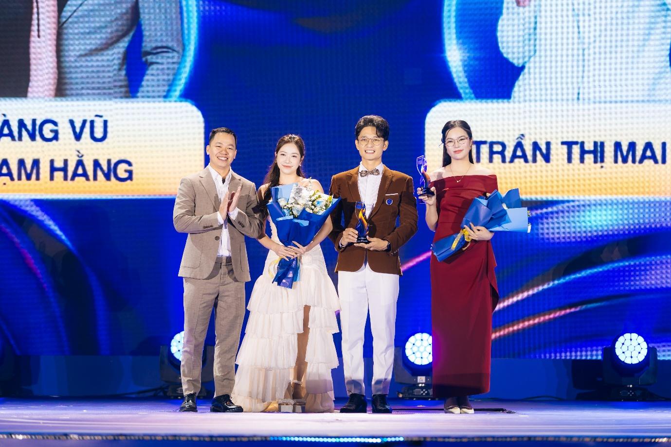 Các Đối tác truyền cảm hứng nhận vinh danh nhờ vai trò lan tỏa tinh thần kinh doanh tích cực và xây dựng cộng đồng Droppii bền vững