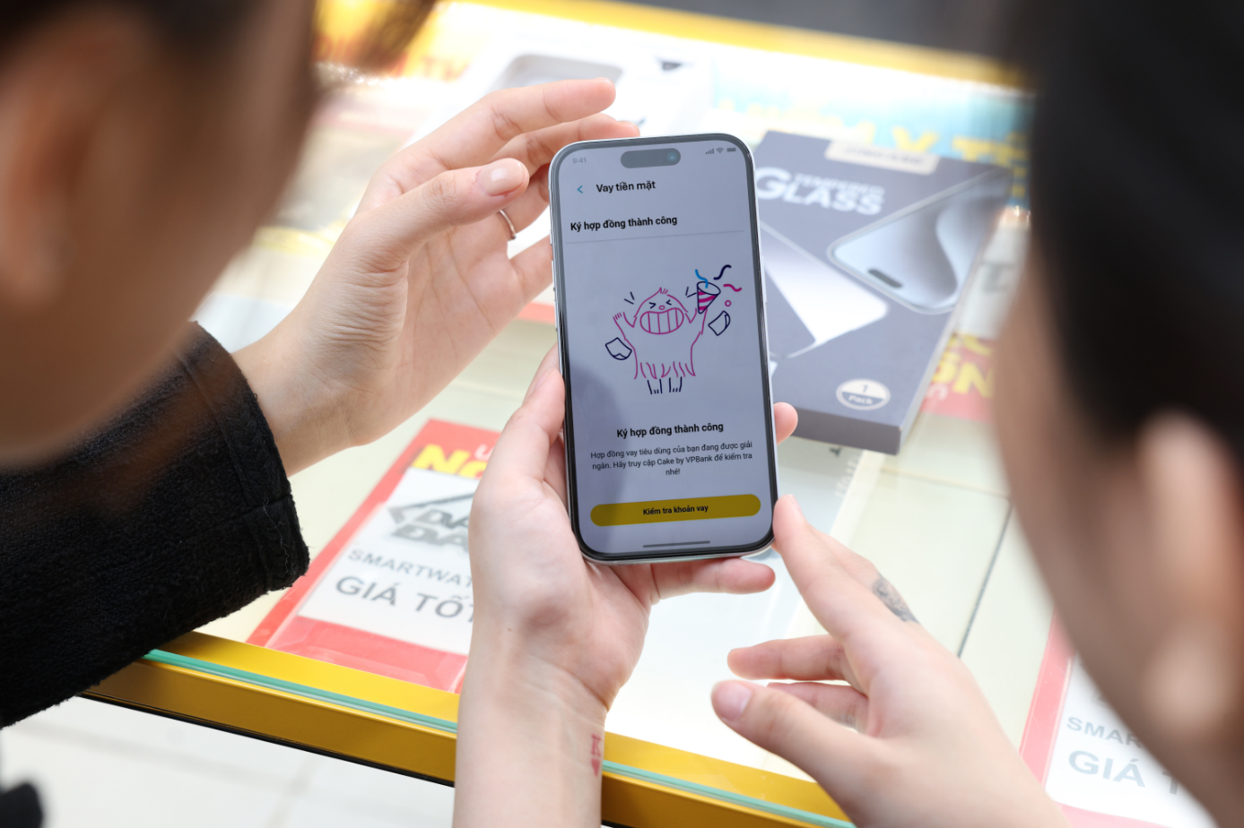 Ứng dụng Quà Tặng VIP nay được bổ sung tính năng vay nhanh trực tuyến, giúp khách hàng thao tác hoàn toàn trên điện thoại.