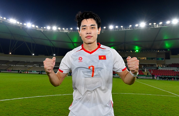 Đình Bắc một lần nữa được bầu là cầu thủ chơi hay nhất trận của U23 Việt Nam.