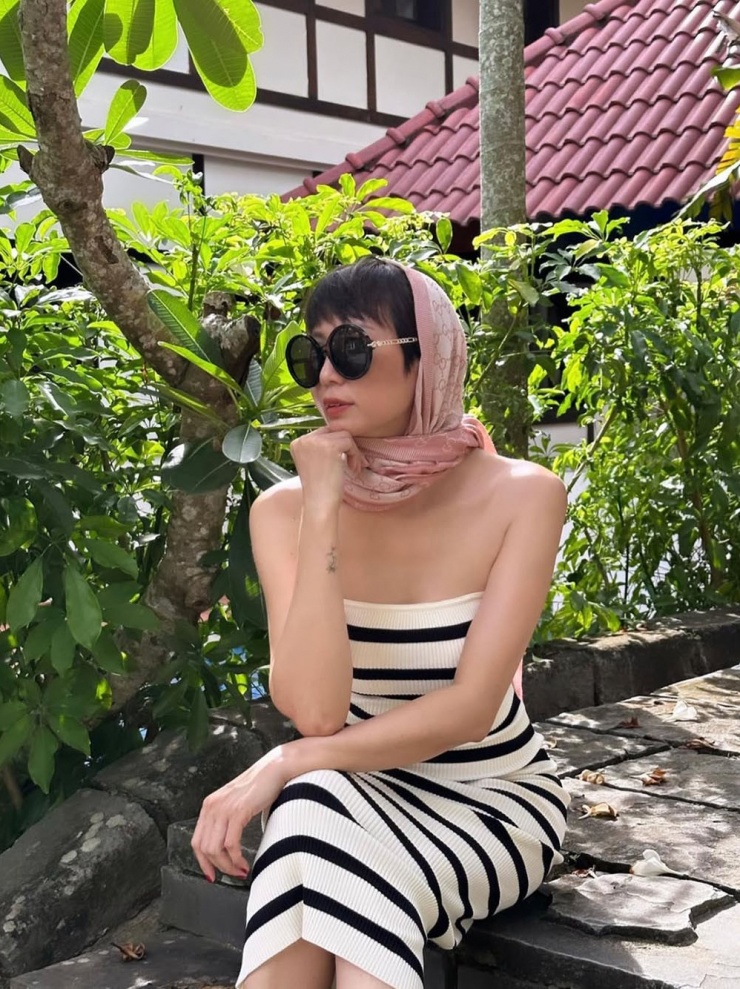 Doãn Hải My từng cho biết cô thừa hưởng cơ địa "ăn mãi không mập" từ mẹ, bởi vậy có thể giữ được vóc dáng thon thả mà không cần kiêng khem kỹ lưỡng.