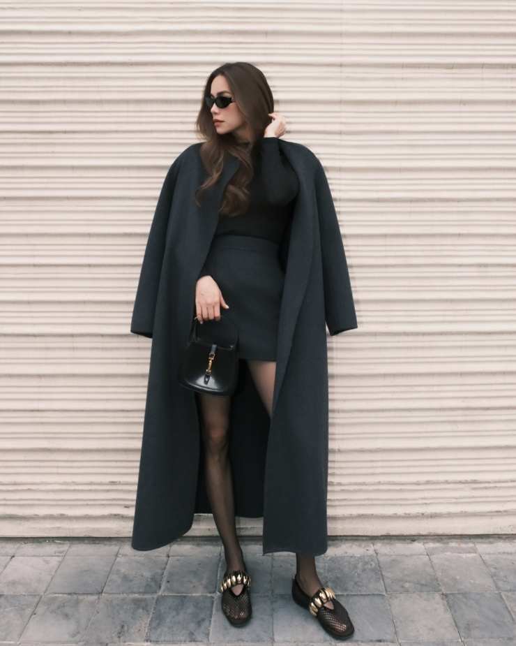 Ảnh sao 14/1: Á hậu Tường San giấu mặt con gái - 5