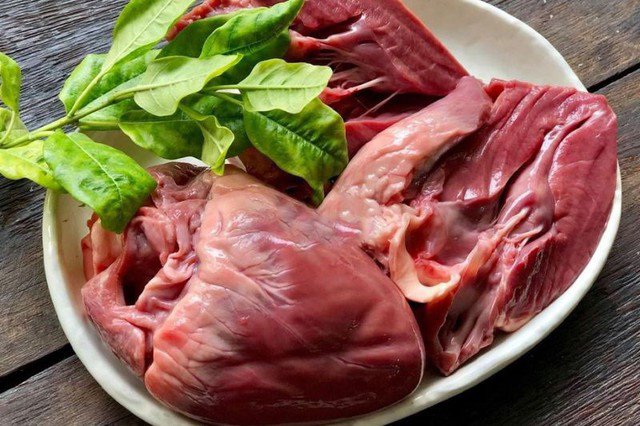 Tim lợn là thực phẩm giàu dinh dưỡng. Ảnh: TL
