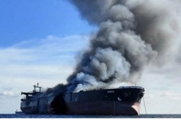 Hai tàu chở dầu của Hy Lạp bị tấn công trên Biển Đen