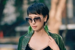 Mẹ vợ Đoàn Văn Hậu tuổi U50 mặc trẻ trung như 30