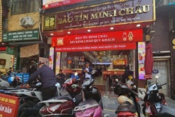 Giá vàng hôm nay mới nhất (14/1) lập đỉnh mới: Nhà vàng bán ồ ạt, người mua tháo chạy