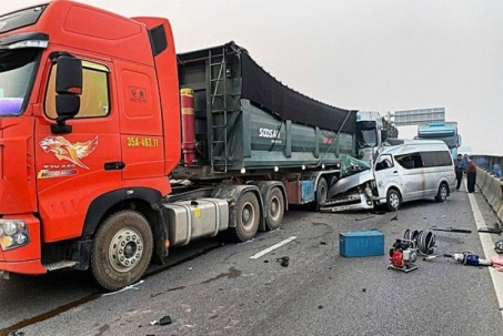 Cục CSGT thông tin vụ tai nạn trên cao tốc làm 4 người thiệt mạng