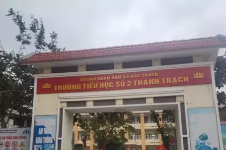 Hiệu trưởng, hiệu phó nhận phụ cấp đều đặn dù không đứng lớp đầy đủ