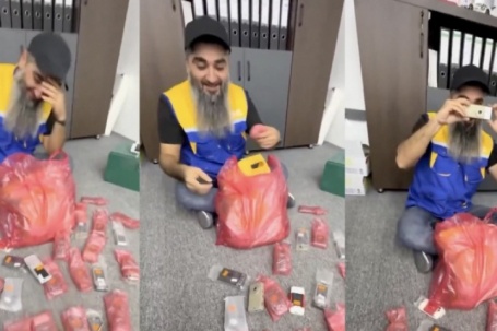 Nhận điện thoại Nokia sau 16 năm đặt hàng