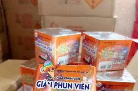 Cấm kinh doanh thuốc lá điện tử, pháo nổ, pháo hoa… trên nền tảng thương mại điện tử