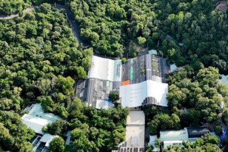 Ông Vương Tấn Việt, trụ trì chùa Phật Quang kiện đòi hơn 71.000 m2 đất