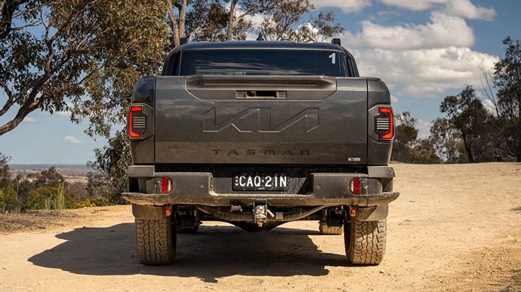 Kia Tasman tại thị trường nước ngoài. Ảnh: Drive