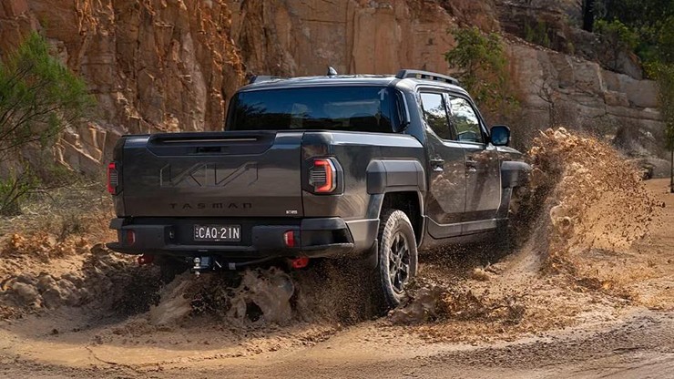 Kia Tasman tại thị trường nước ngoài. Ảnh: Drive