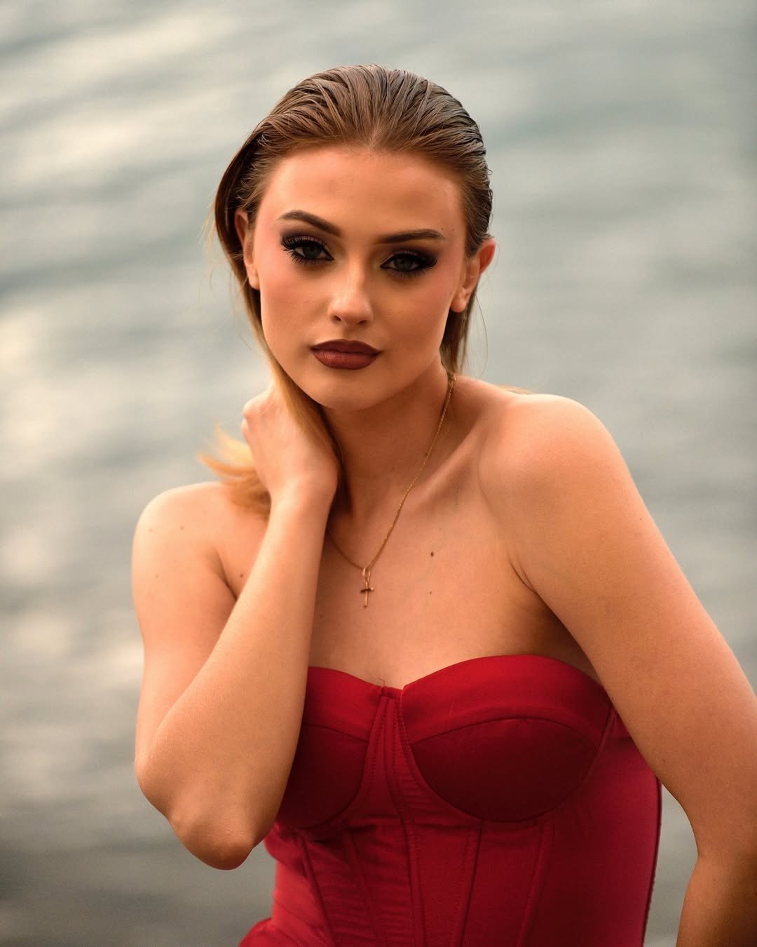 Hiện người đẹp đang tích cực rèn luyện các kỹ năng về giao tiếp, catwalk để đến với đấu trường quốc tế. Cô còn khoảng nửa năm chuẩn bị để đại diện quốc gia.
&nbsp;