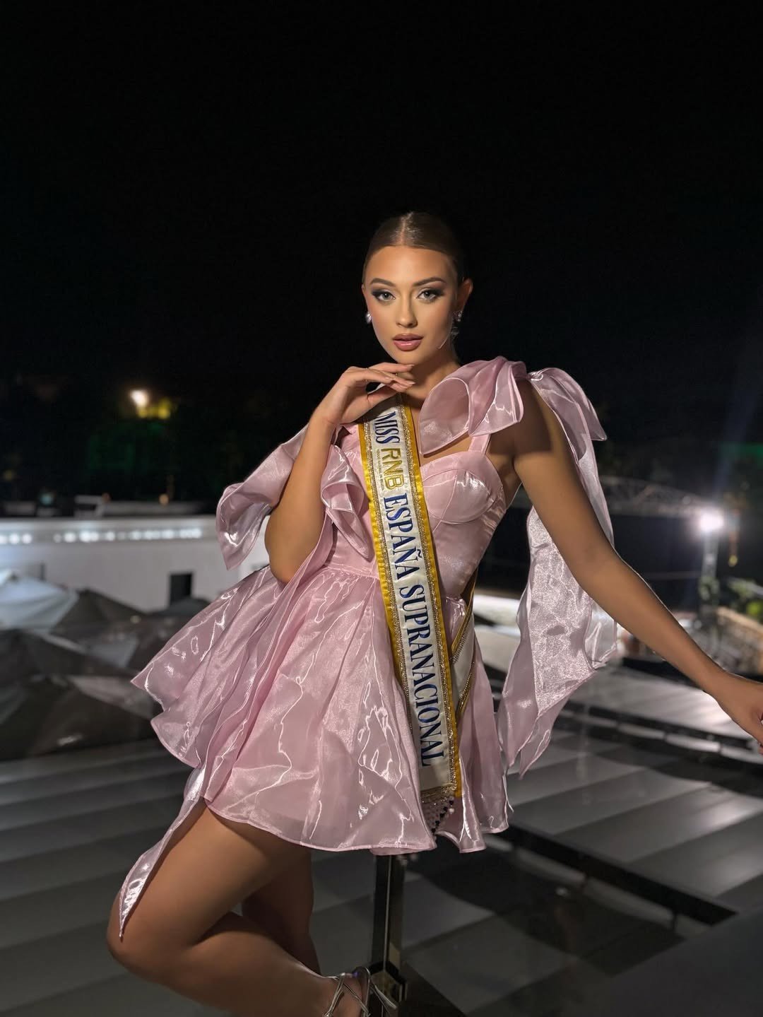 Các fan sắc đẹp quê nhà tin tưởng Nelly Maryniuk sẽ giúp Tây Ban Nha lập thành tích ấn tượng ở Hoa hậu Siêu quốc gia 2026.