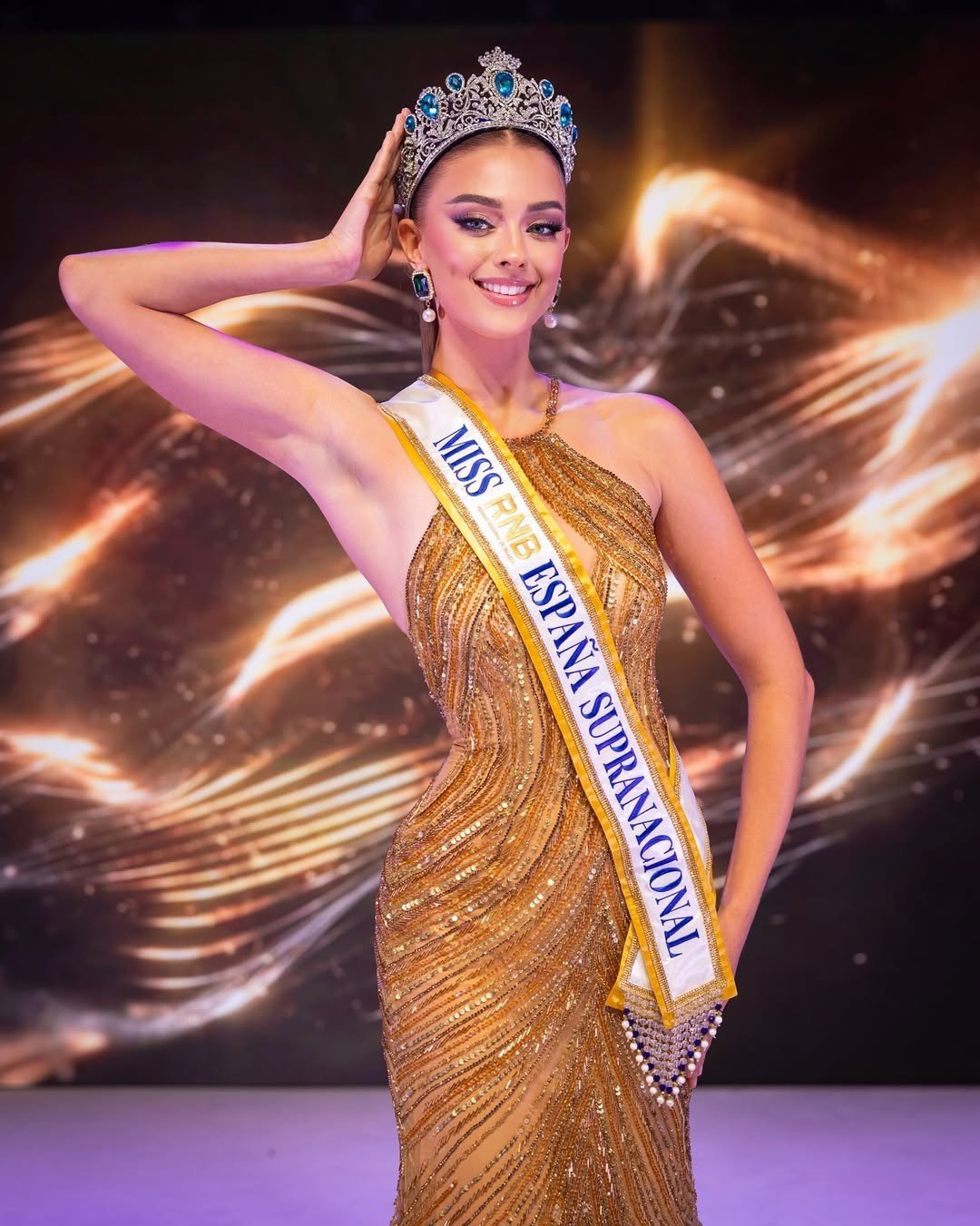 Hiện đã có 24 quốc gia tìm ra đại diện tham dự Hoa hậu Siêu quốc gia 2026. Trong đó, người đẹp Tây Ban Nha được đánh giá là nổi bật về sắc vóc và kỹ năng.