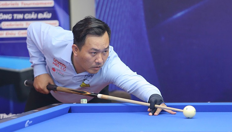 Văn Ly vượt qua Trần Quyết Chiến