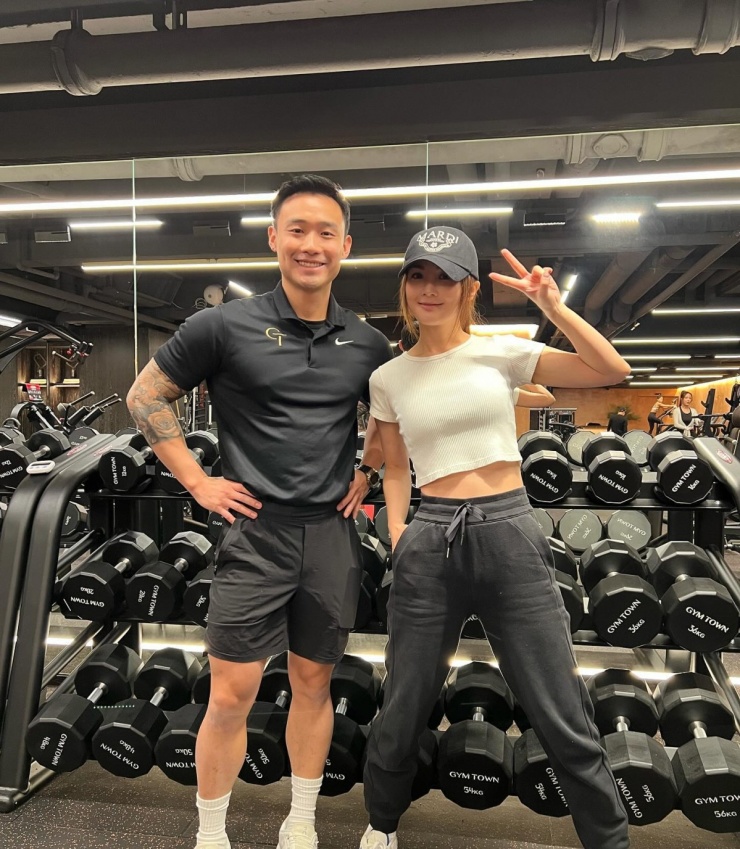 Thái Trác Nghiên chăm tập luyện cùng bạn trai PT kém 10 tuổi - 2