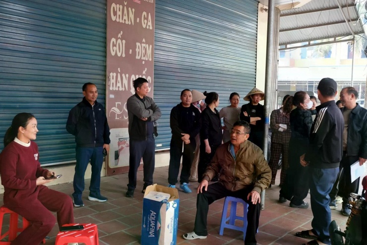 Các tiểu thương mong muốn các cơ quan chức năng có chính sách hướng dẫn, tháo gỡ để họ yên tâm buôn bán.