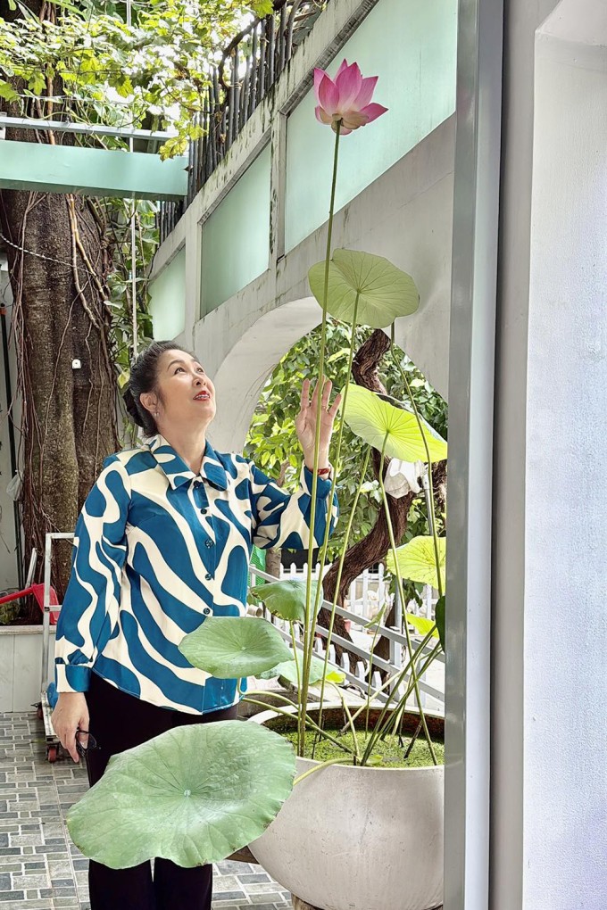 Ảnh sao 15/1: Tiểu thư tập đoàn Sơn Kim khoe sắc ở Macau - 6