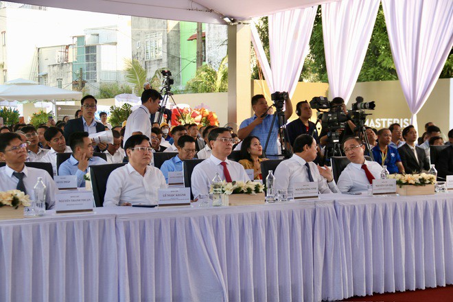 Lãnh đạo TPHCM dự lễ động thổ cầu Phú Mỹ 2 và cầu Cần Giờ sáng 15-1