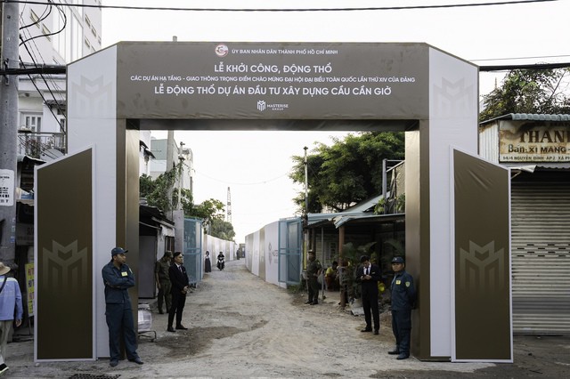 Lễ động thổ cầu Cần Giờ